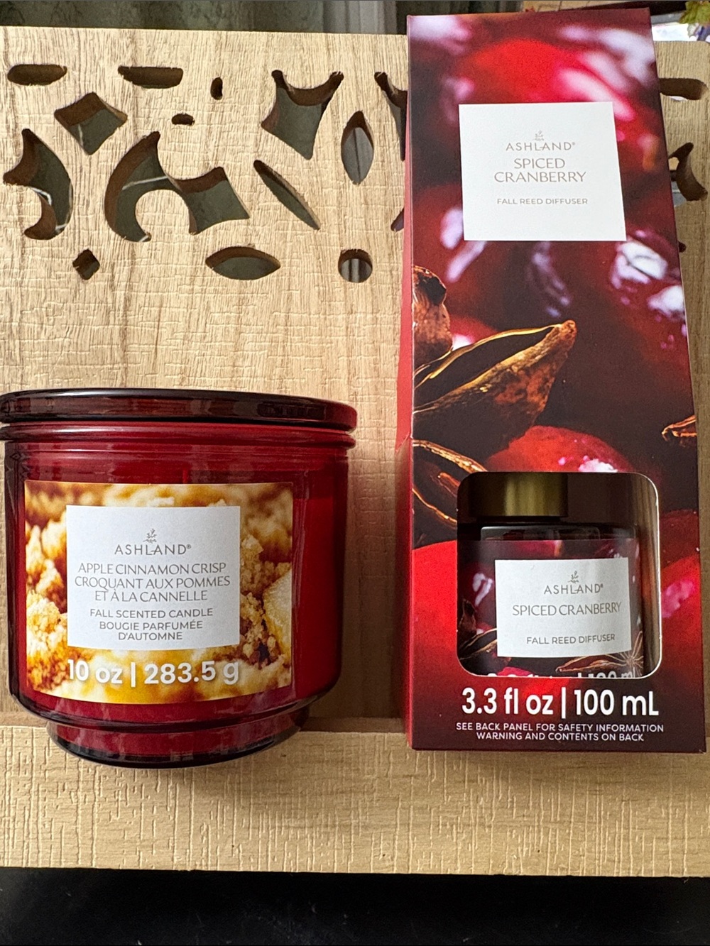 Ashland Red Apple Cinnamon Crisp Candle & Spiced Cranberry Reed Diffuser Set